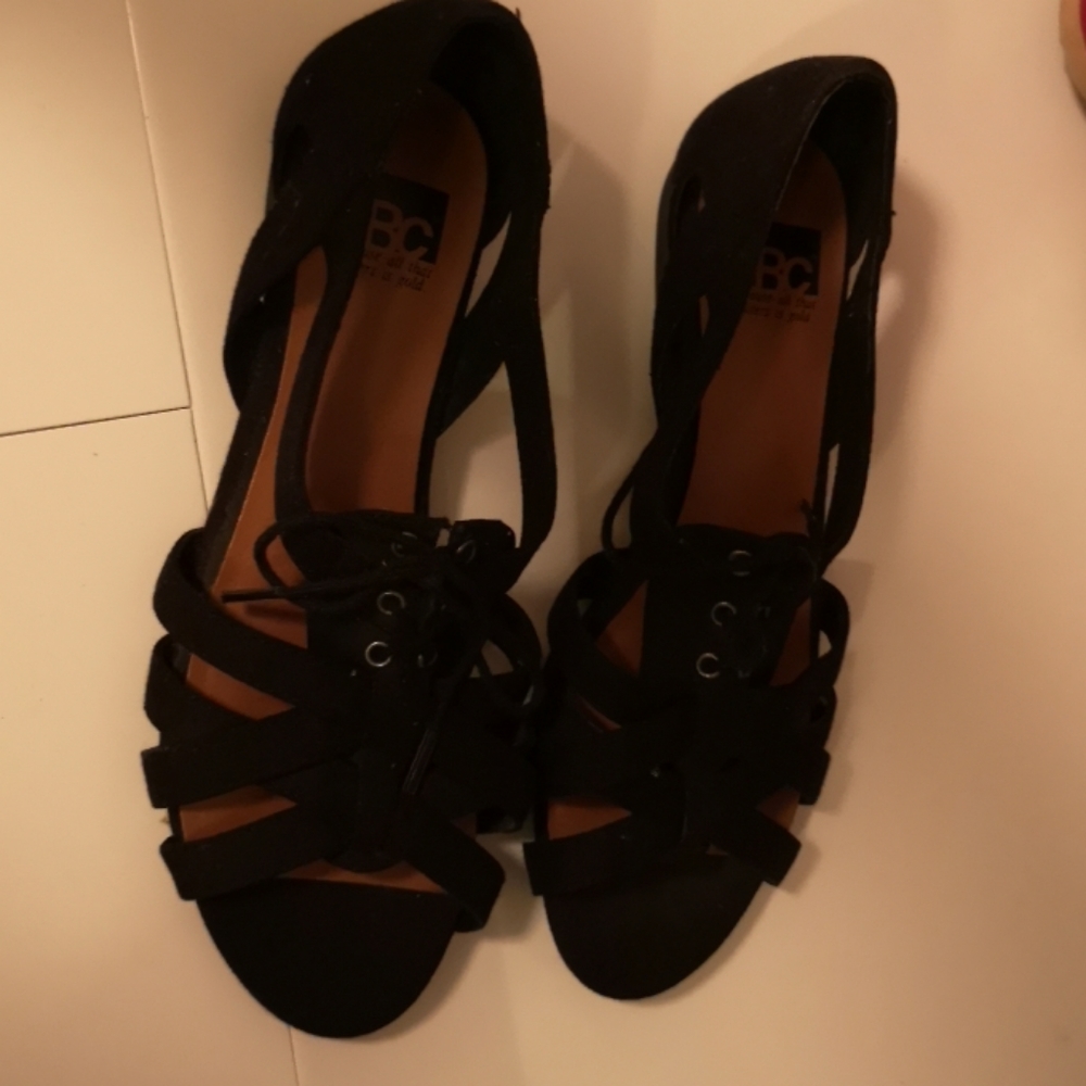 BC sandals - Picture 2 of 2